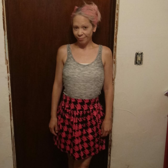 Xs Y2K Hounds Tooth Pink Black Mini Pleated Skirt - Picture 2 of 6